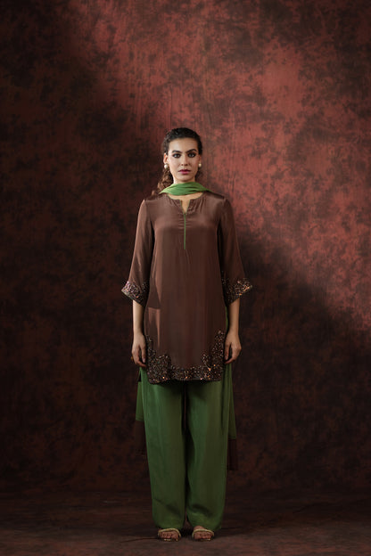 Mocha Meadow Ensemble